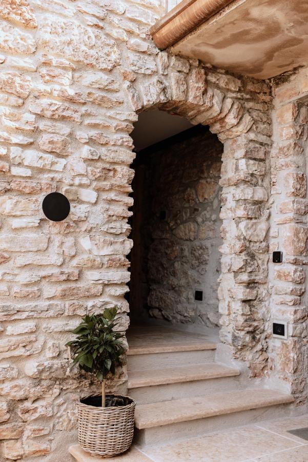 Favai Hills Your Secret Hideaway Бренцоне сул Гарда Екстериор снимка